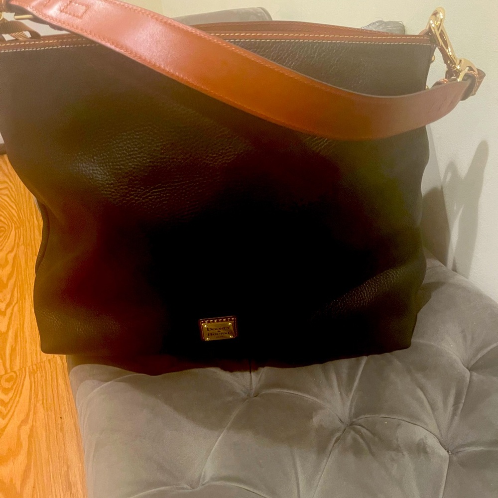 Dooney & Bourke